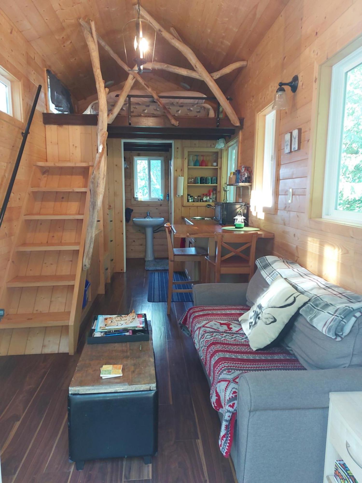 A Tiny Escape Villa Roberts Creek Стая снимка